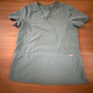 Figs womens hydrogreen 3 pocket casma scrub top